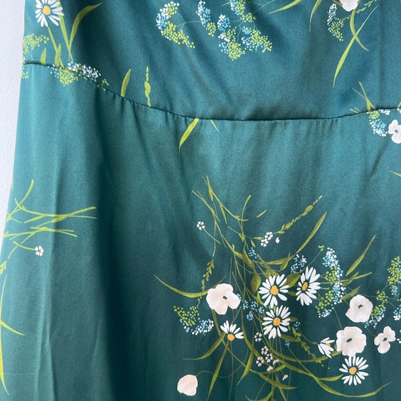 Reformation Frankie Silk Dress - Picture 7 of 8